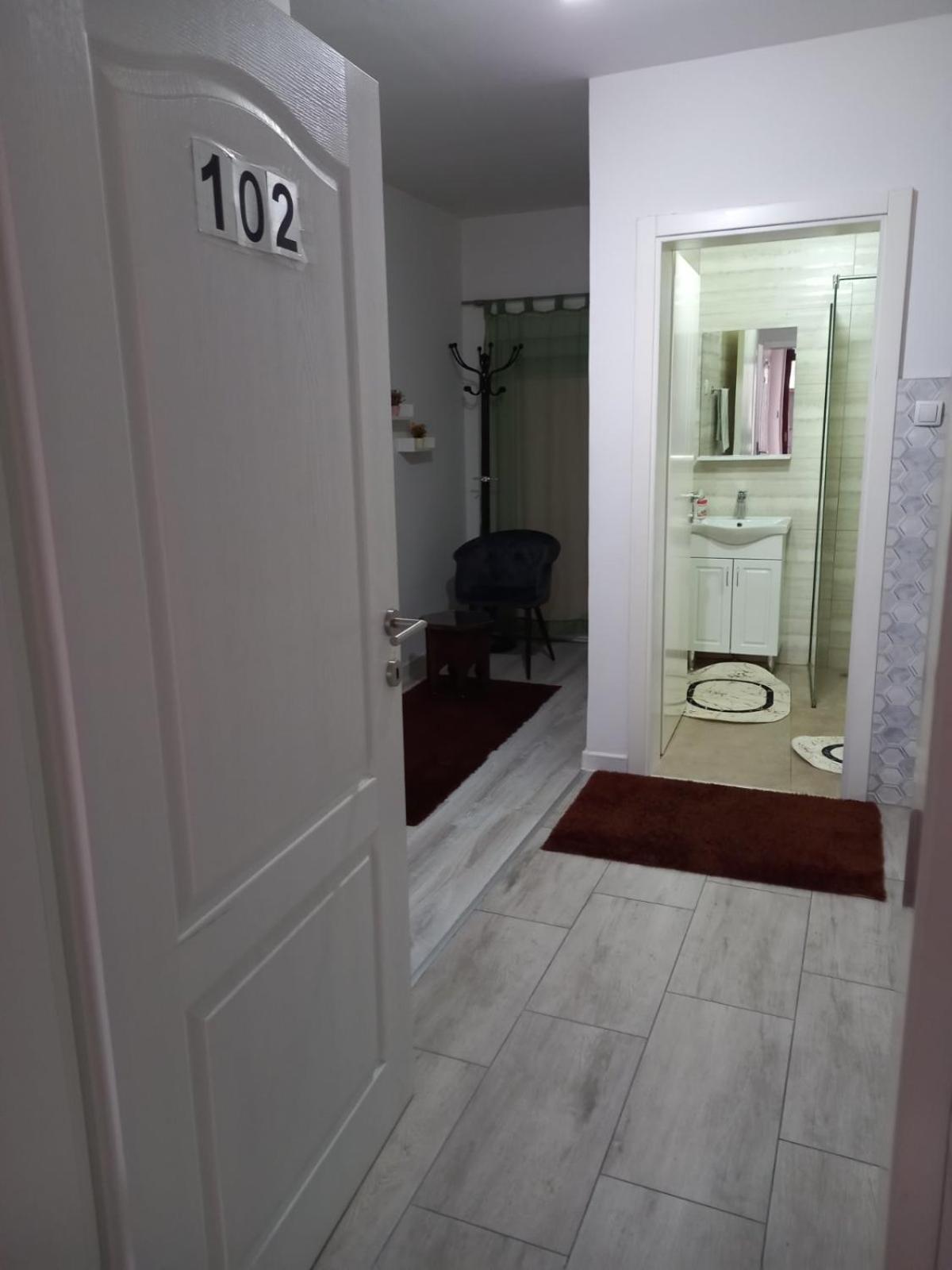 Apartman Nena 102 Mostar Buitenkant foto
